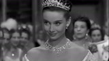 奥黛丽·赫本的最美容颜，黑白光影里永恒，最好的《罗马假日》
