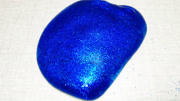 剩下的材料幸好没扔，瞬间变成妖艳的蓝色水晶泥，只需简单加点料