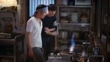 决战食神：谢霆锋郑容和两人互相请教厨艺，共同学习，一起进步