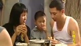 “黑脸”夫妻搞事情，没想到最后被儿子坑了？
