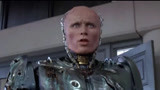 一部特立独行的惊悚片《机械战警》人脑能与机械完美结合？