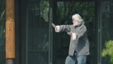 张纪中27岁才踏足演艺圈 曾在多部电影中担纲主演