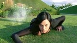 《魔力女战士》：女杀手闯入恐怖花园，草地中都是钢针尖刺！