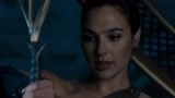 神奇女侠：戴安娜潜入禁地，拔出封印宝剑，带着史蒂夫离开！