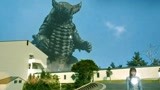 捷德奥特曼：伏井出K潜入星云庄控制了莱姆，小路等人被赶了出去