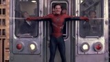 蜘蛛侠2：蜘蛛侠的这段拉火车，是难以超越的经典！太帅气了！
