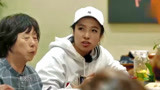 青春旅社王源害羞表示不急谈恋爱-一生只够爱一个人，这人是！