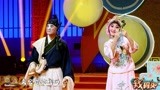 女武生带伤演绎以一敌三 花旦与卖货郎上演耍嘴皮