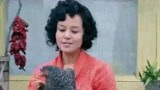 喜临门67：一筐鸡蛋见人品，鸡跑别人家，大嫂趁机欺负老实妯娌