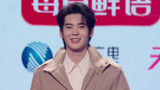 盛典红毯：于适盛典红毯秀 再现巴太的坚毅与柔情