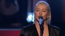 Christina Aguilera致敬Whitney Houston串烧秀