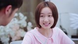 《朕的刺客女友》白竹请教白因齐喜欢的女孩，以他为原型写小说
