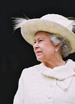线上看 伊丽莎白二世：伟大的女王 带字幕 中文配音