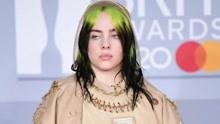 線上看 怪奇比莉現身全英音樂獎 綠髮寬鬆套裝超搶眼 (2020) 帶字幕 中文配音，國語版