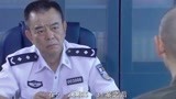 中国刑警：罪犯老奸巨猾，不留下丝毫破绽，谁知警察锁定他老巢！