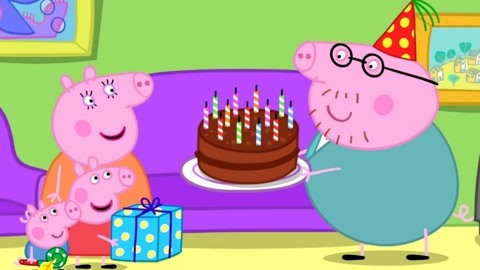 小猪佩奇和乔治的趣味儿童玩具故事 小猪佩奇的生日到了,猪妈妈给她做