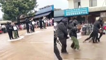 [图]实拍：缅甸三名抢劫杀人犯被判死刑 当场被押往刑场执行！