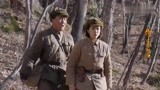 跨过鸭绿江50：南朝鲜军人残忍屠村，志愿军战士都想直接勒死他