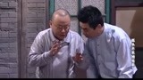 低头不见抬头见：邵峰和范明两人假装吵架，不料却闹了大笑话！