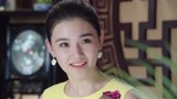 暖暖的幸福：美女穿上旗袍，小妹教她礼仪，真是太美了呀