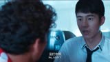 《唐人街探案3》：秦风打舅舅一巴掌，当做无事发生，怀疑人生了