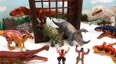 跟恐龙玩具朋友一起玩