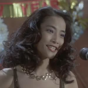 Elaine Lui