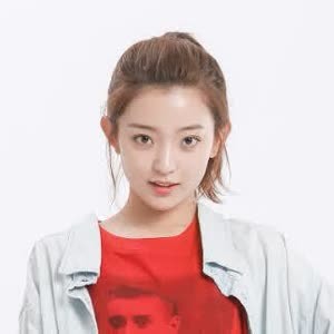 Rosalyn Luo